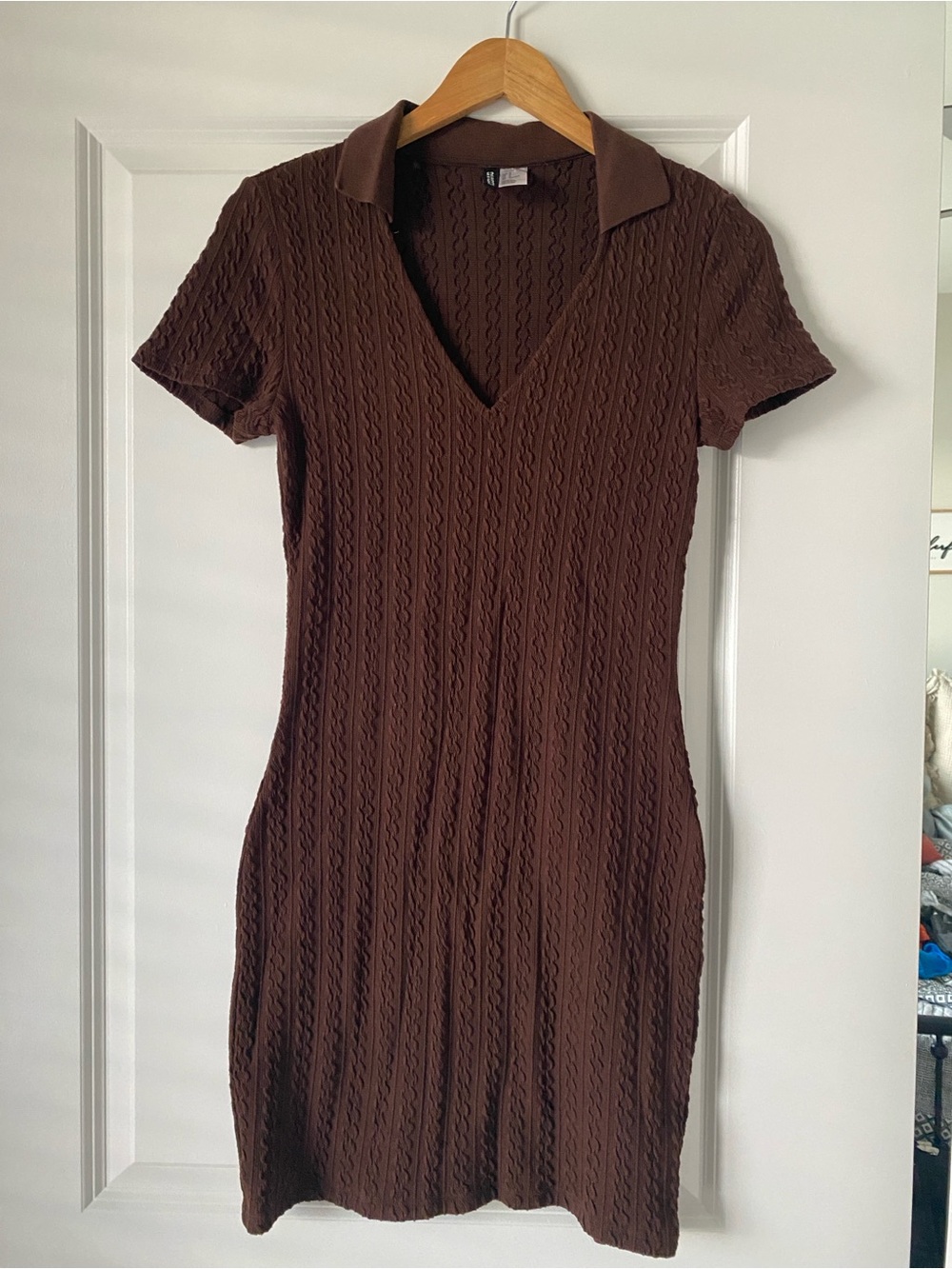 H&M Brown Knit Polo Collar Short Sleeve Dress
